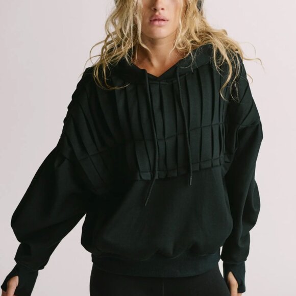NWT FP Movement Pick It Up Pleat Detail Hoodie $148 Size XS - Picture 1 of 13